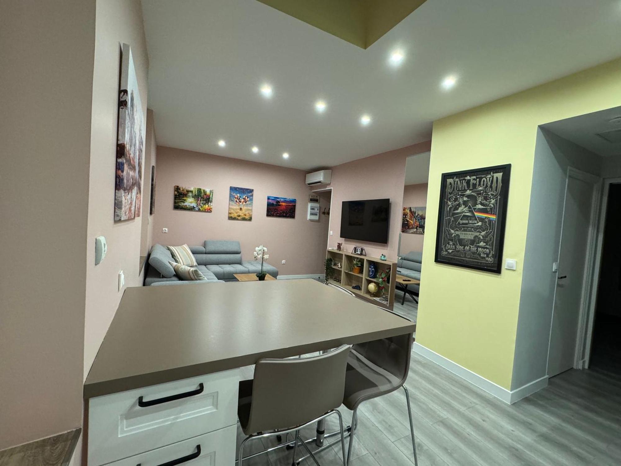 70M2 Climatise - Parking Prive - Lycee Roosevelt - Reims Arena Apartment ภายนอก รูปภาพ