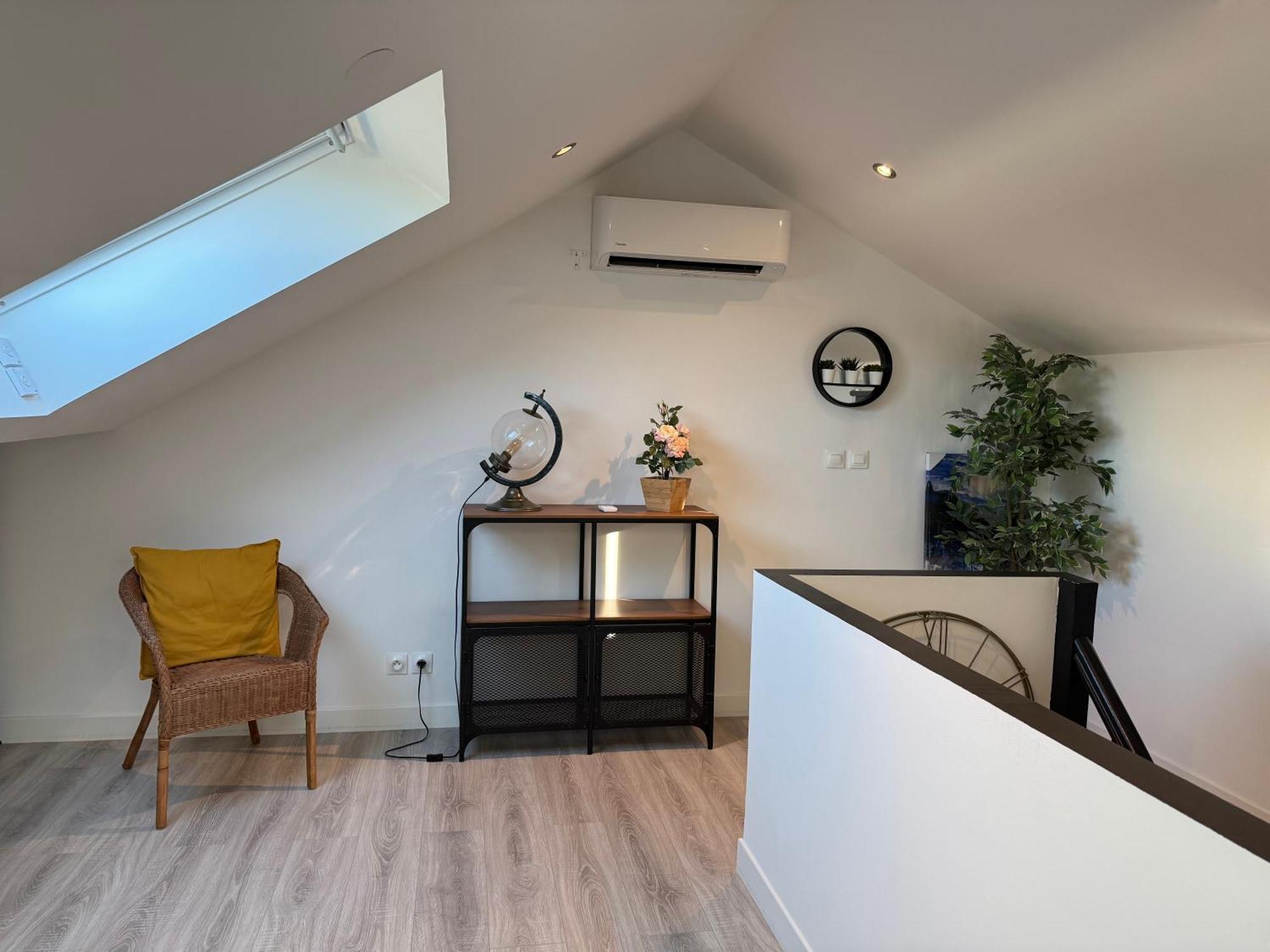70M2 Climatise - Parking Prive - Lycee Roosevelt - Reims Arena Apartment ภายนอก รูปภาพ