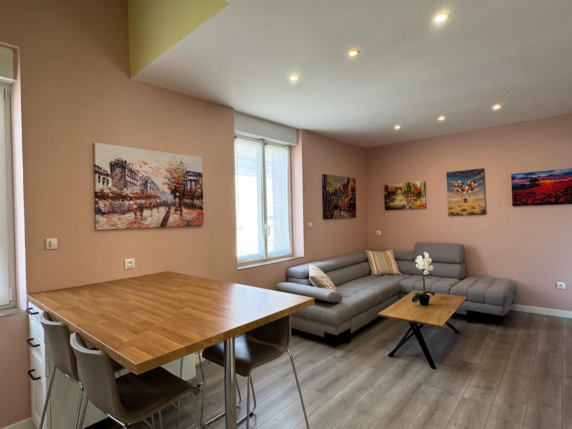 70M2 Climatise - Parking Prive - Lycee Roosevelt - Reims Arena Apartment ภายนอก รูปภาพ